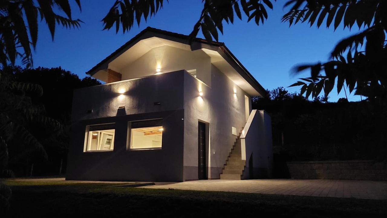 Grajsko Villa เมทลิกา ภายนอก รูปภาพ